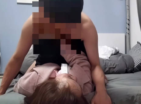 强推还假装处女