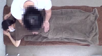 FC2PPV-4592719酷感黑发苗条美女